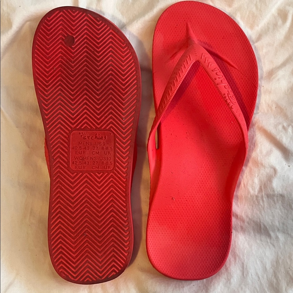 Archies supportive Vibrant coral Sandals